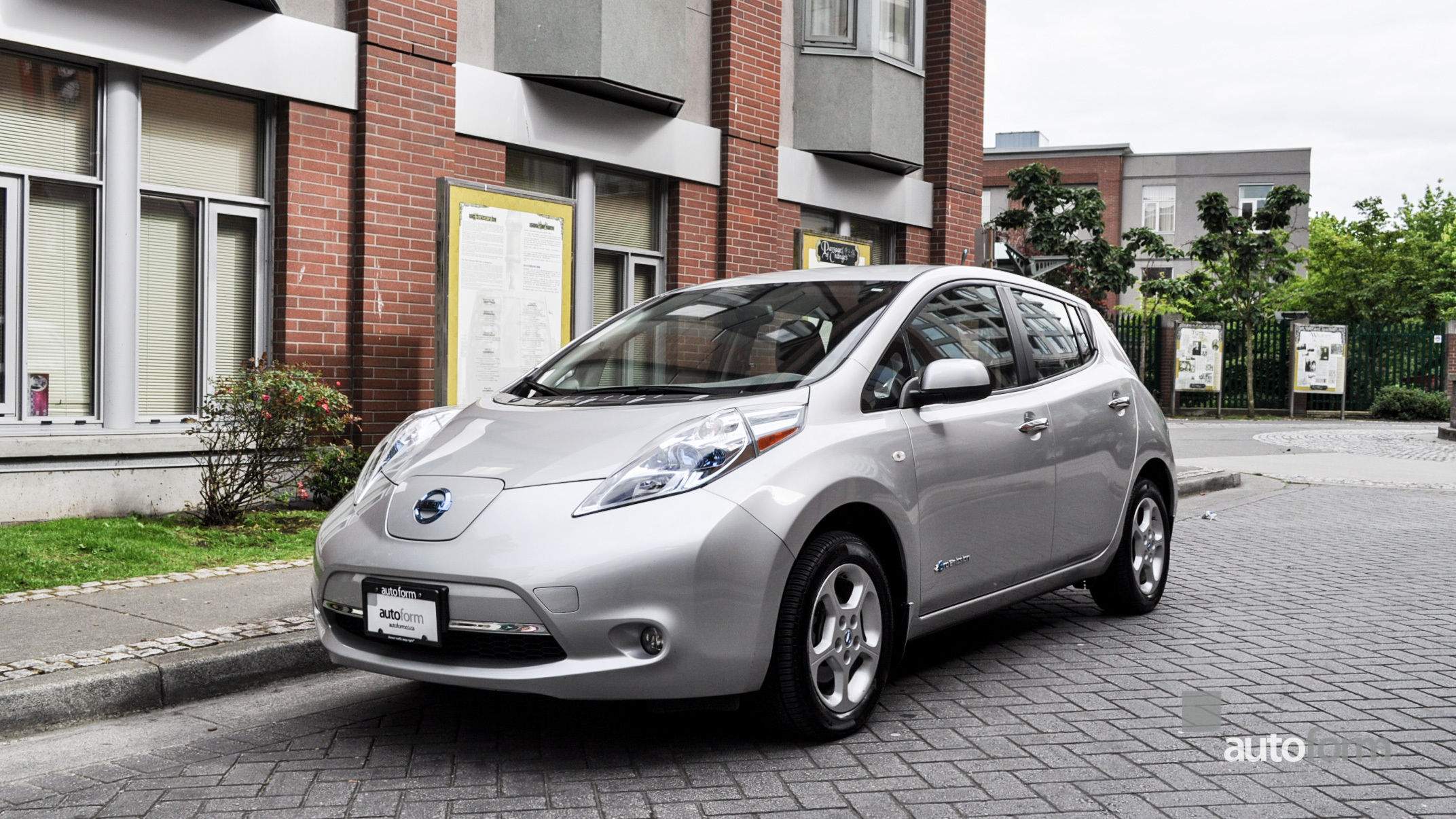 1813 2012 nissan leaf vancouver autoform