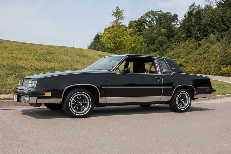 1984 Oldsmobile Cutlass Supreme