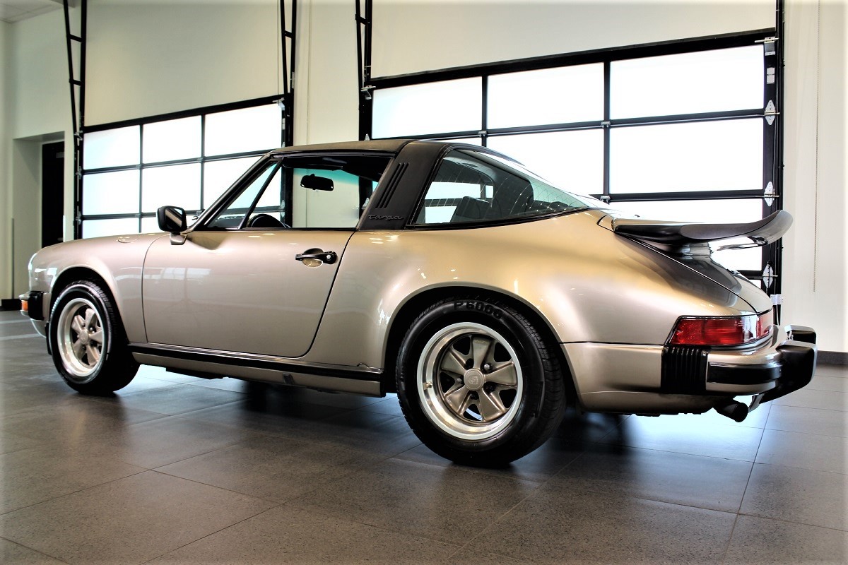 1984 Porsche 911 Targa | Gaudin Classic