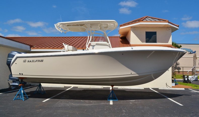 New 2015 Sailfish 270 CC Center Console boat for sale in West Palm Beach, FL