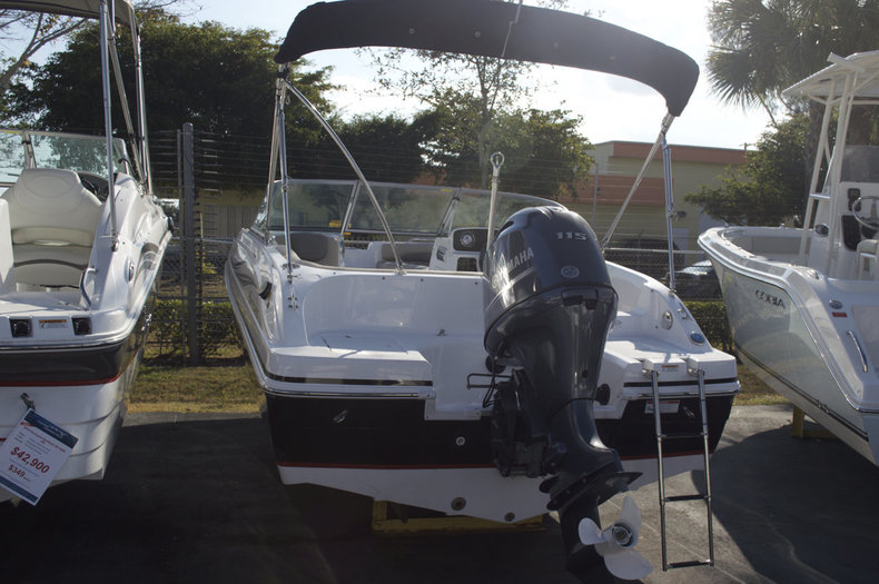 New 2015 Hurricane SunDeck SD 187 OB boat for sale in West Palm Beach, FL
