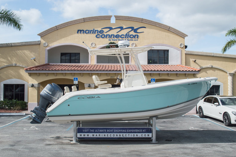 Used 2014 Cobia 217 Center Console boat for sale in West Palm Beach, FL