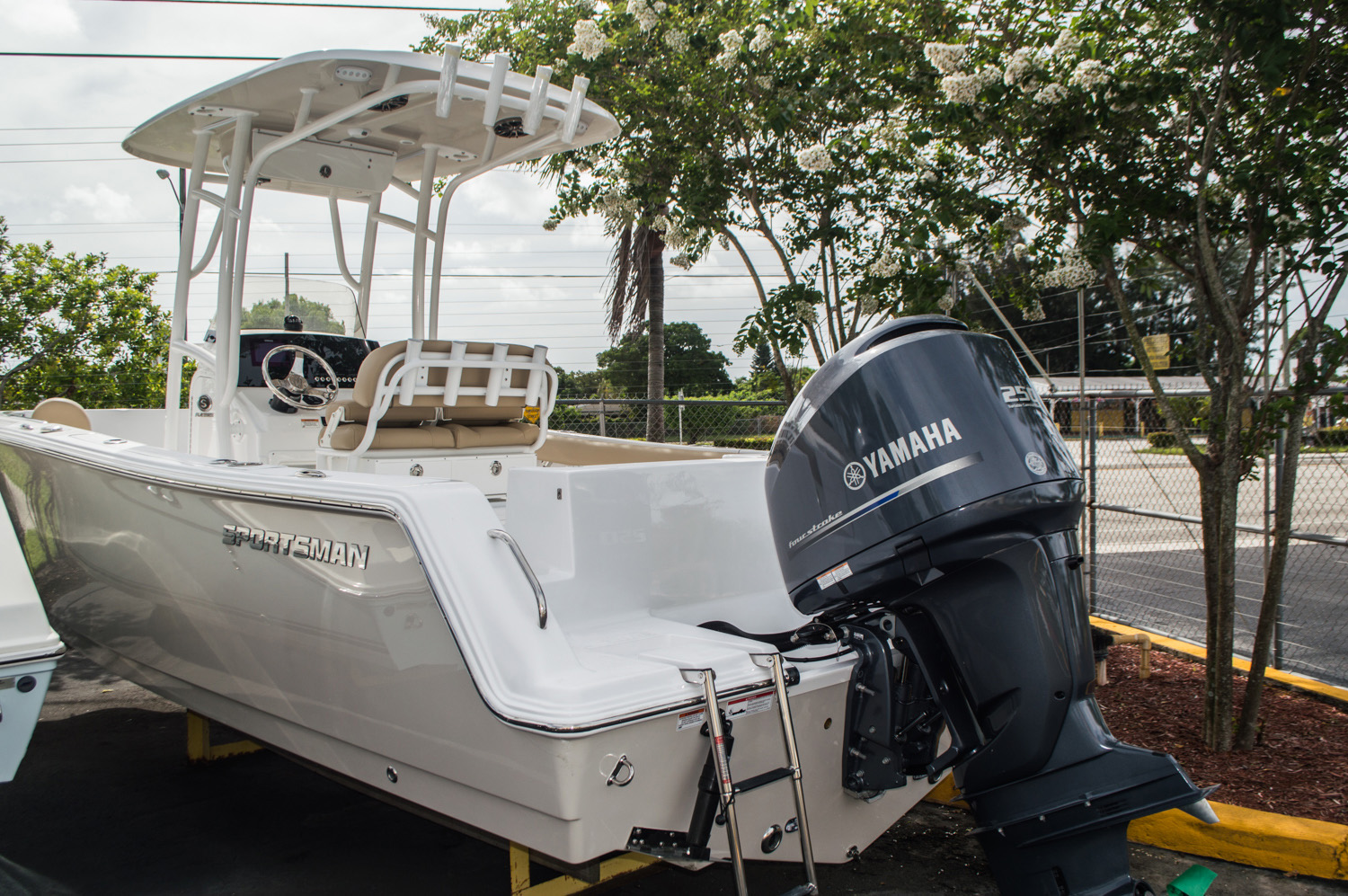 New 2016 Sportsman Open 232 Center Console boat for sale in Miami, FL
