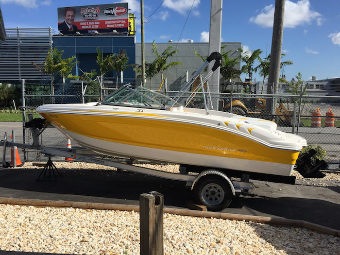 Used 2014 Chaparral 19 H2O SPORT boat for sale in Miami, FL