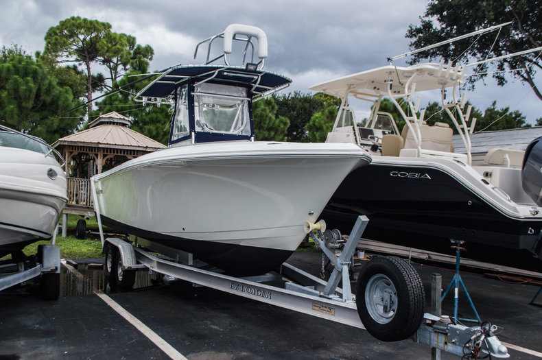 Used 2007 Sailfish 2360 CC Center Console boat for sale in West Palm Beach, FL