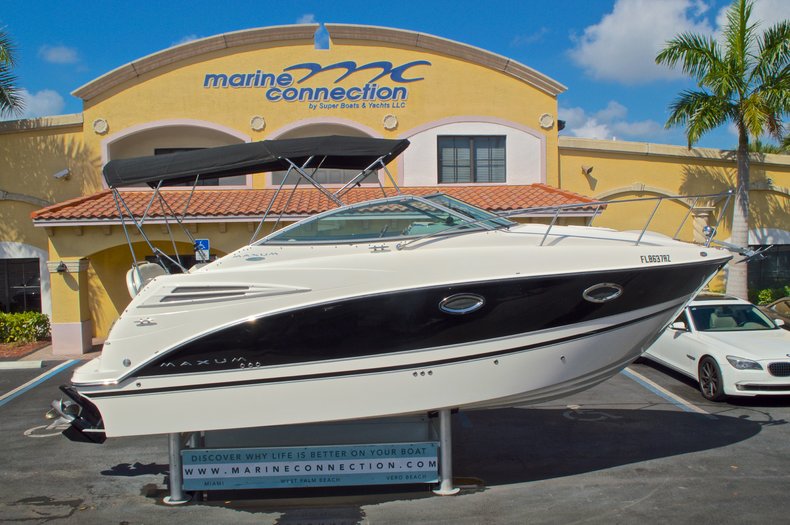 Used 2007 Maxum 2400 SE boat for sale in West Palm Beach, FL