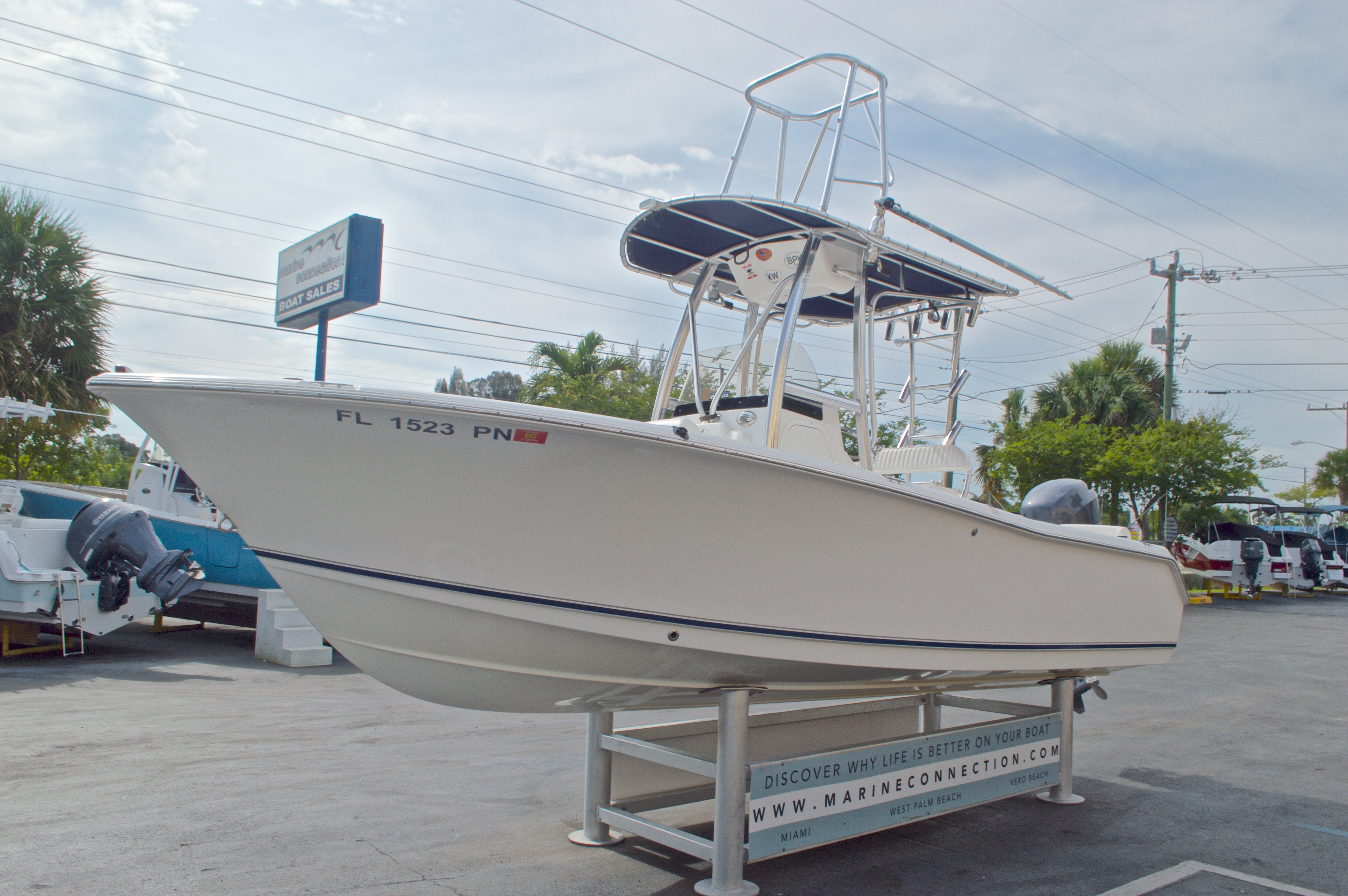 Used 2013 Sea Hunt 210 Triton boat for sale in West Palm Beach, FL