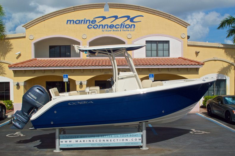 New 2017 Cobia 220 Center Console boat for sale in West Palm Beach, FL