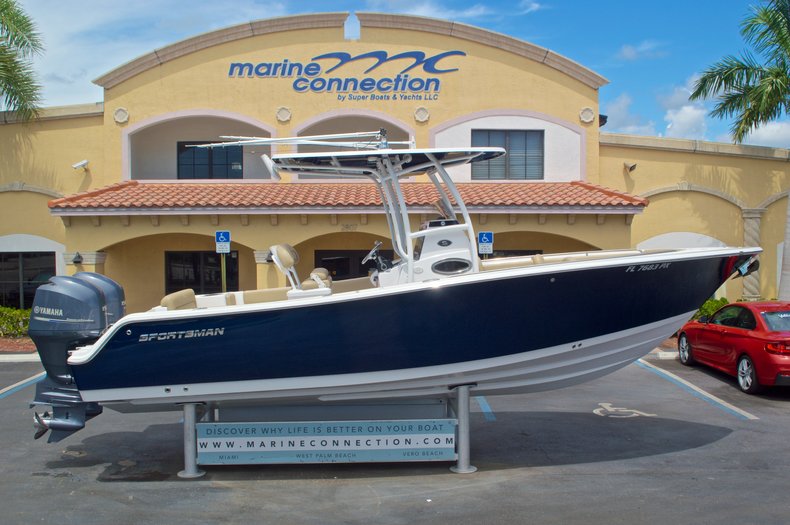 Used 2015 Sportsman Heritage 251 Center Console boat for sale in West Palm Beach, FL