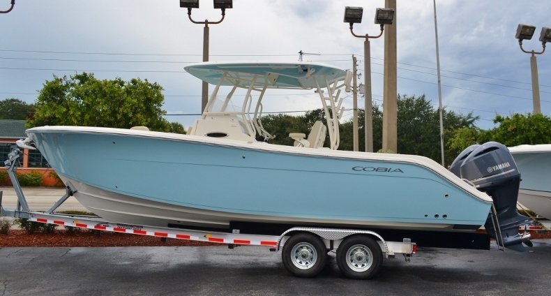 New 2017 Cobia 296 Center Console boat for sale in Vero Beach, FL