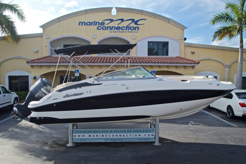 Used 2007 Hurricane SunDeck SD 2400 OB boat for sale in West Palm Beach, FL