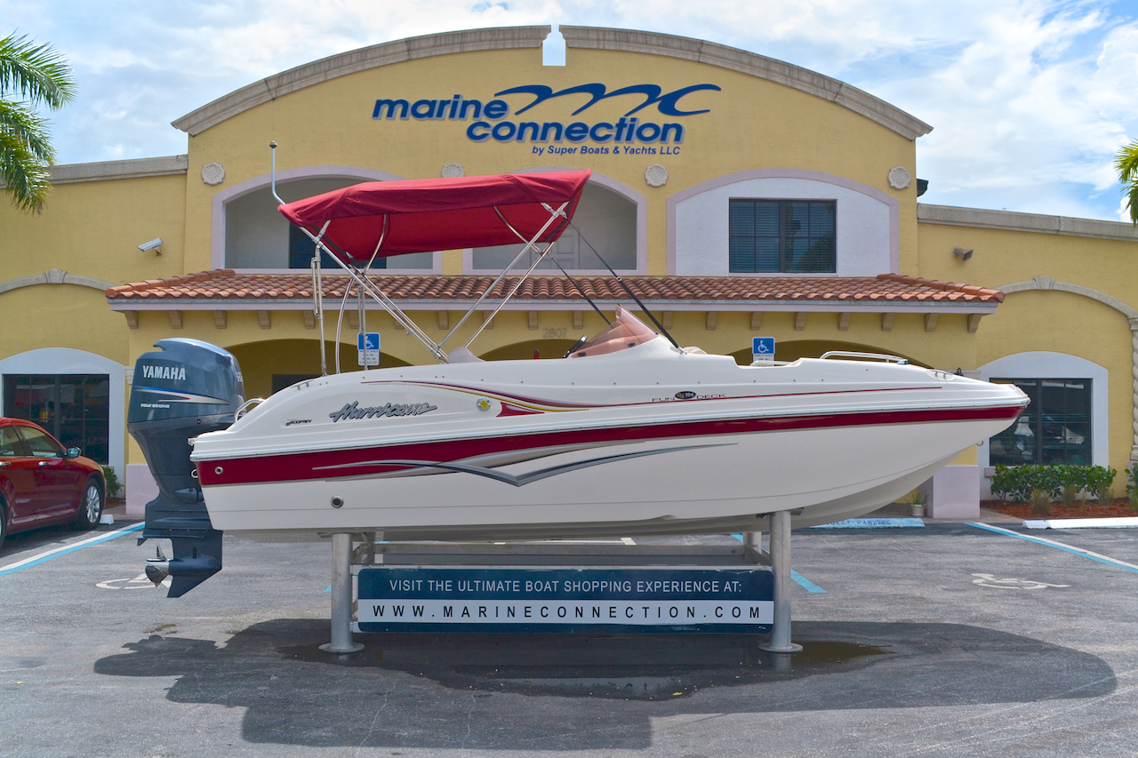 Used 2007 Hurricane FunDeck GS 194 OB boat for sale in West Palm Beach