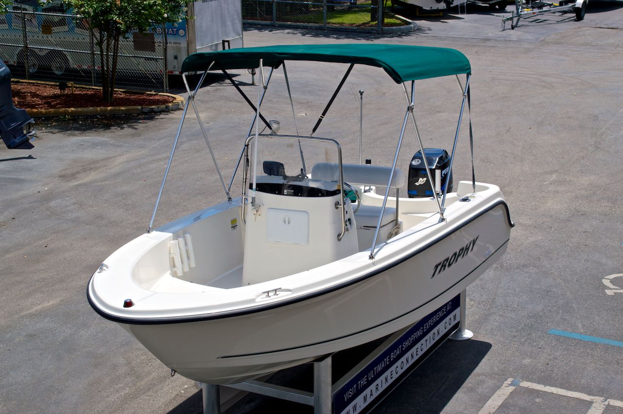 Used 2007 Trophy 1703 Center Console boat for sale in West Palm Beach