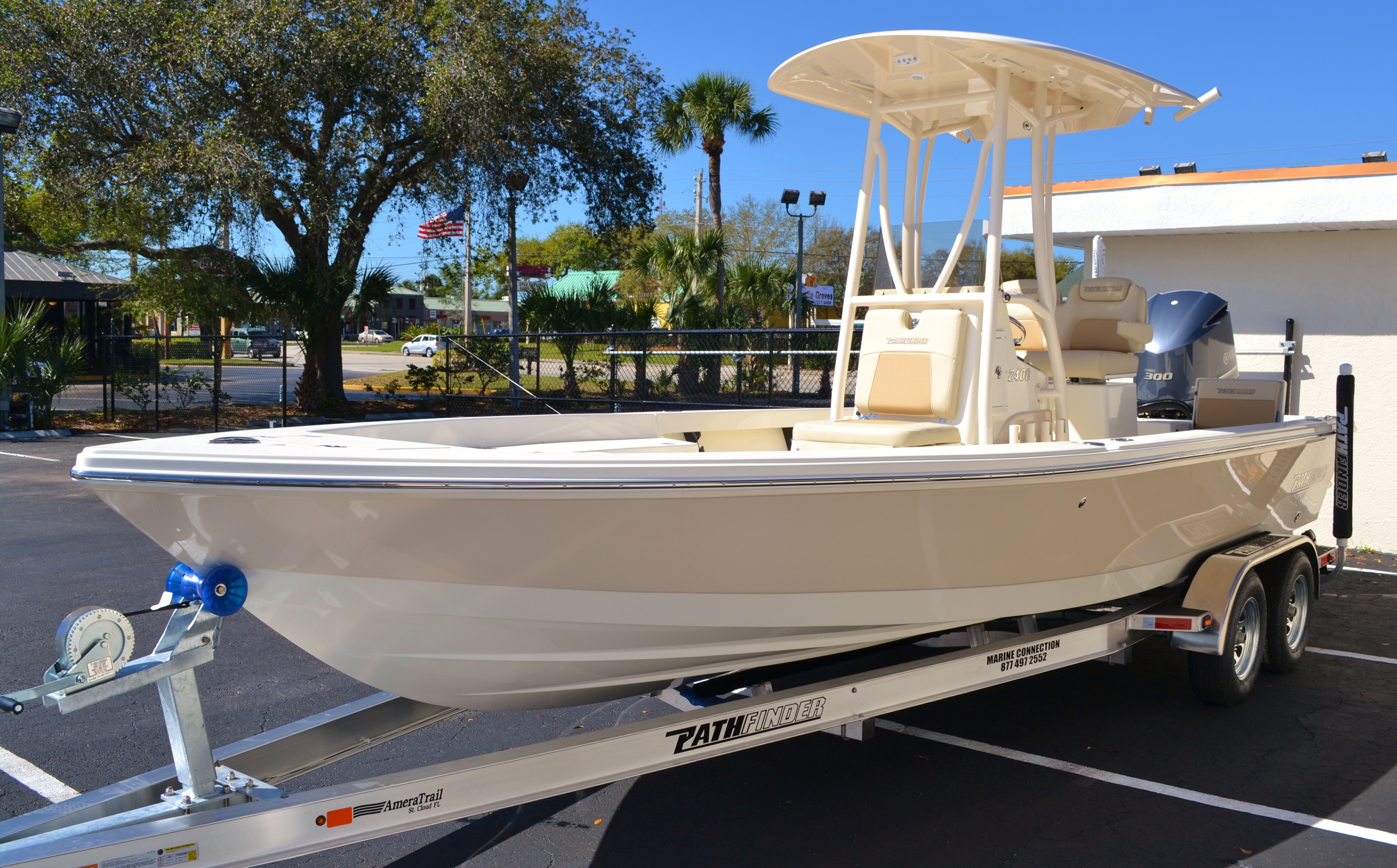 Photos New 2014 Pathfinder 2400 TRS Bay Boat boat for sale in Vero