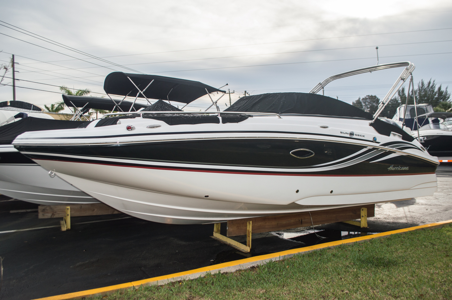 2014 hurricane boat new 2014 hurricane sundeck sd 2200 dc ob boat for sale in 2014 hurricane boat new 2014 hurricane sundeck sd 2200 dc ob boat for sale in