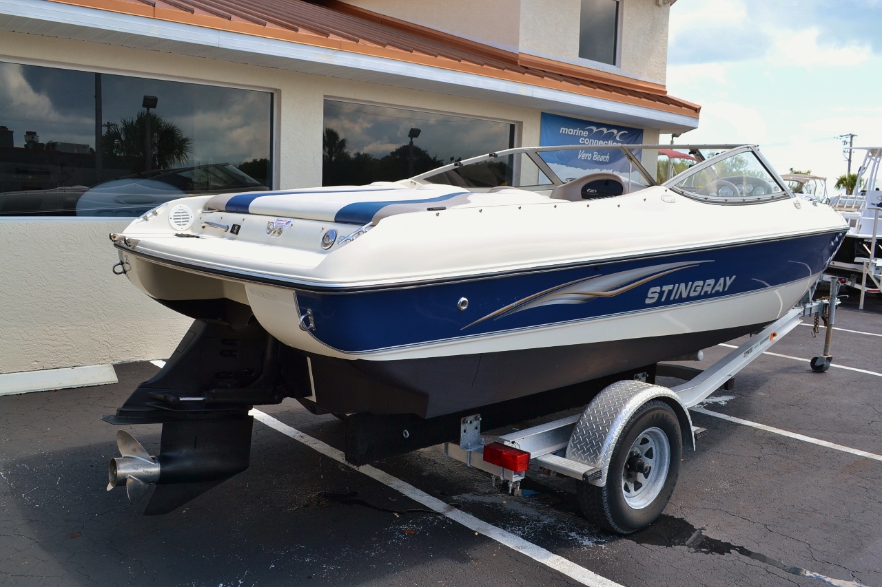 Used 2004 Stingray 200 LX boat for sale in Vero Beach, FL (STLX) New