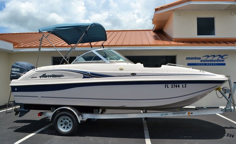 Used 2002 Hurricane SunDeck SD 187 OB boat for sale in Vero Beach, FL