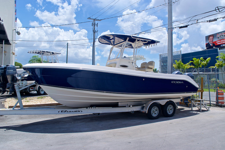 New 2015 Cobia 256 Center Console boat for sale in Miami, FL