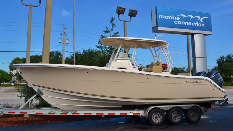 New 2015 Cobia 296 Center Console boat for sale in Vero Beach, FL
