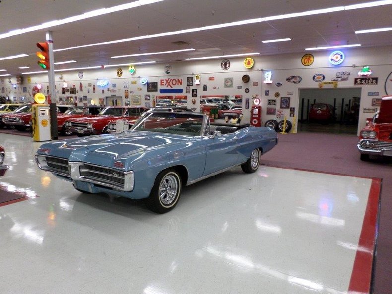1967 Pontiac Grand Prix