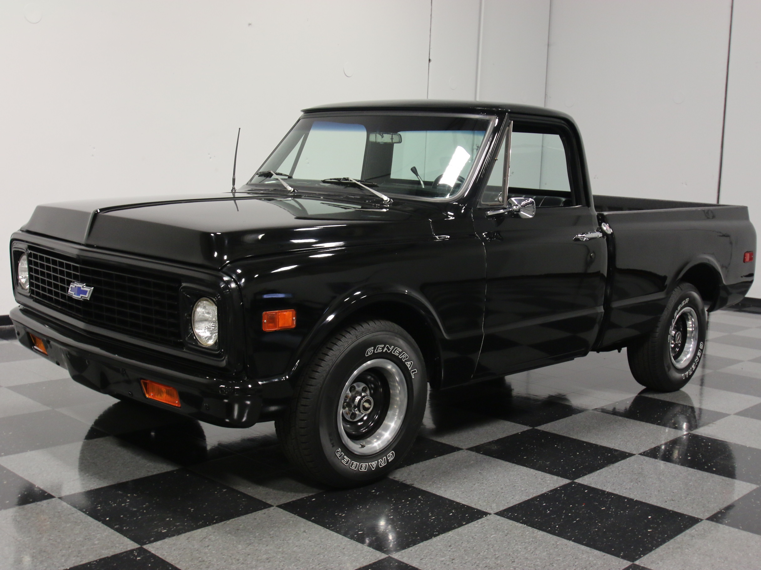 1971 Chevrolet C10 | Streetside Classics - The Nation's ...