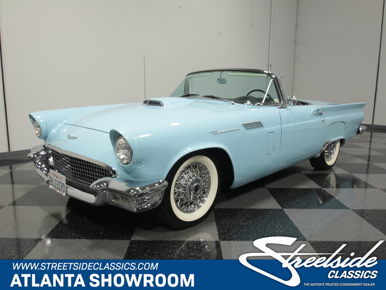 1957 Ford Thunderbird