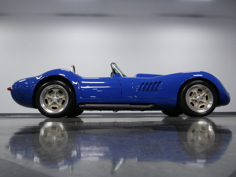 1958 Chevrolet Corvette Lister Replica