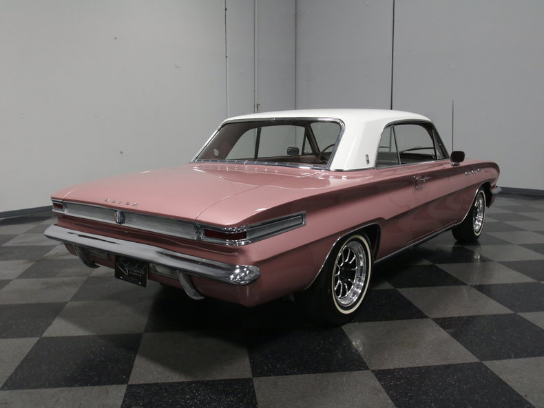 1962 Buick Skylark Streetside Classics Classic