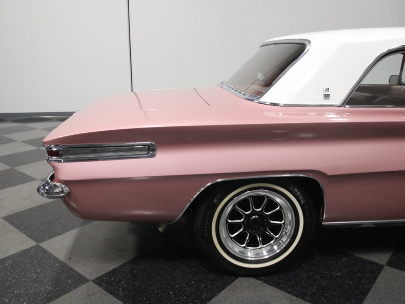 1962 Buick Skylark Streetside Classics Classic