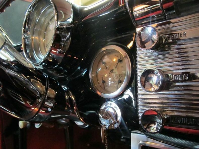 1952 Buick Roadmaster