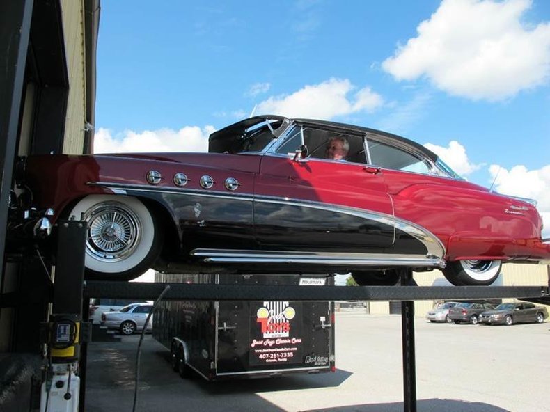 1952 Buick Roadmaster