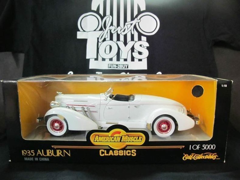 1935 AUBURN 851