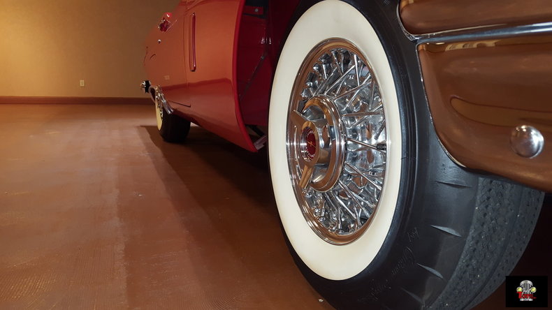1957 Ford Thunderbird