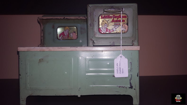 1950's Little Orphan Annie Stove