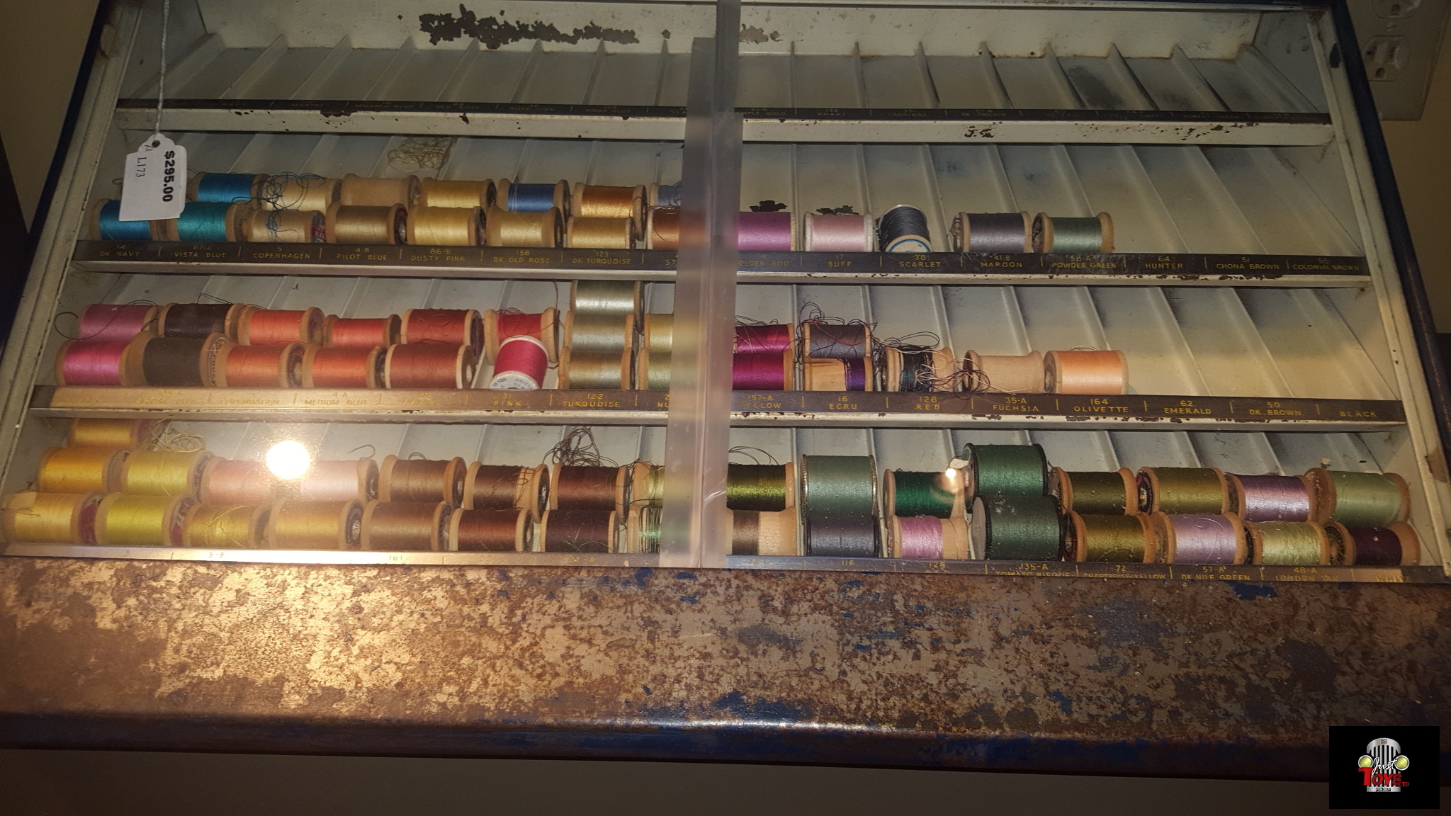 JB Coats Spool Display