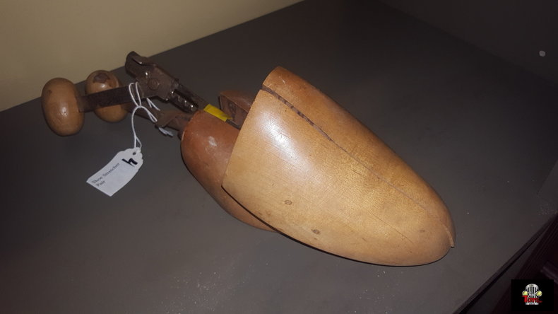 Wooden Shoe Stretcher