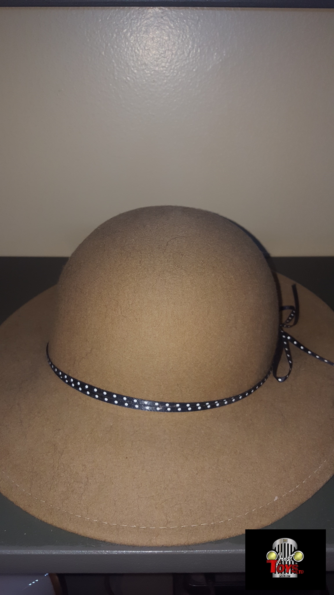 Vintage Womens Hats