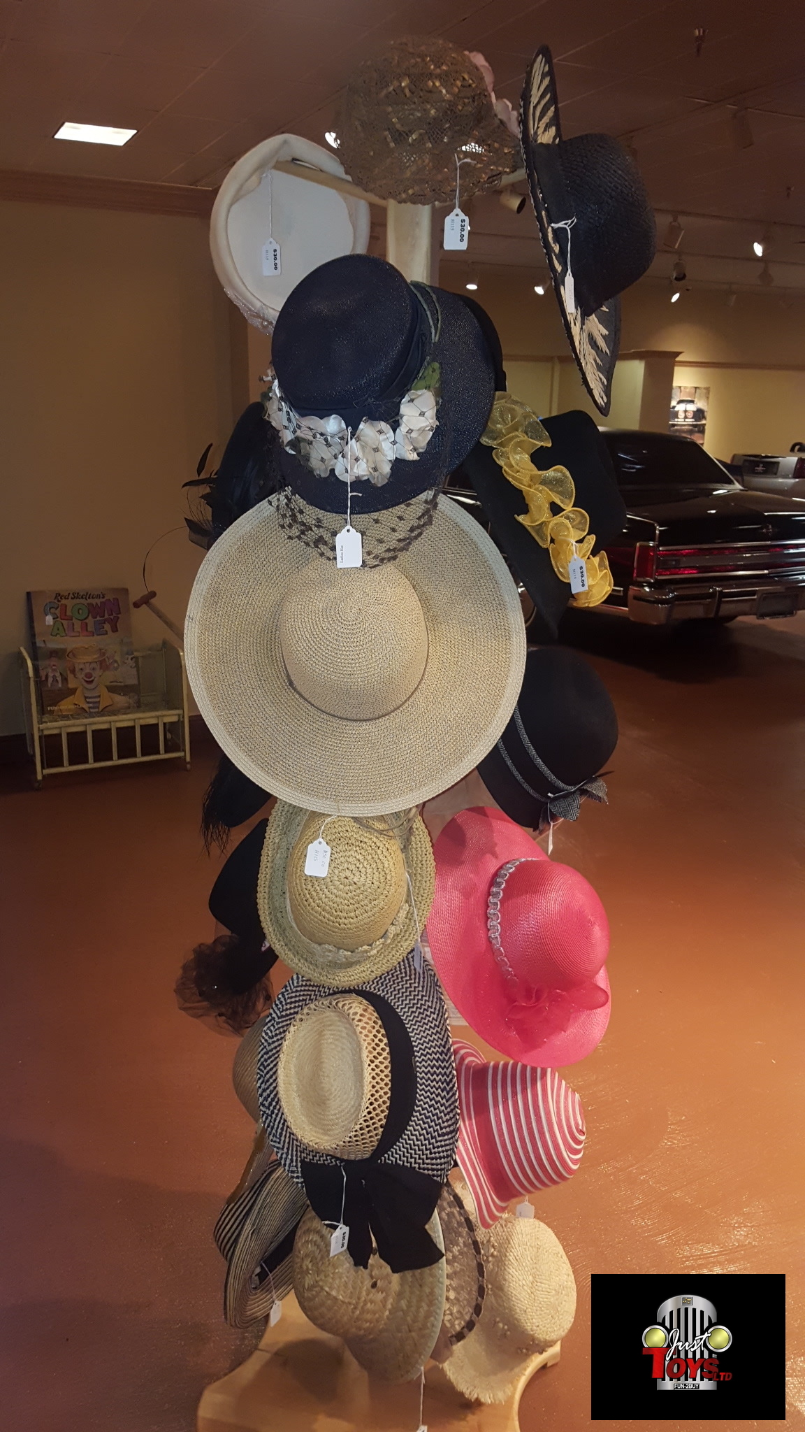 Vintage Womens Hats