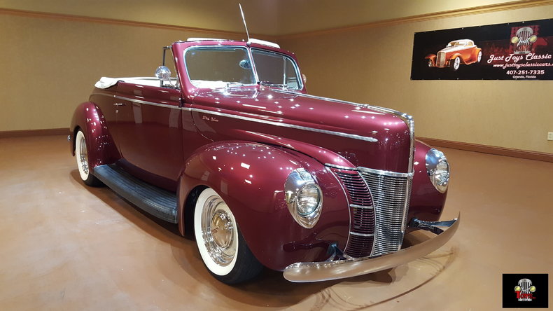 1940 Ford Deluxe