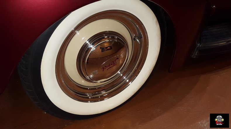 1940 Ford Deluxe