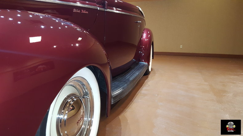 1940 Ford Deluxe