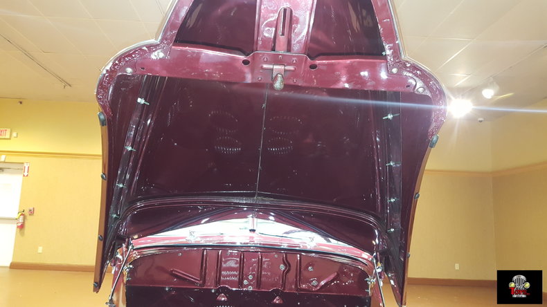 1940 Ford Deluxe
