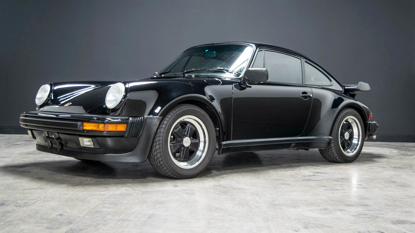 2968 66d2944ce5e487porsche9301