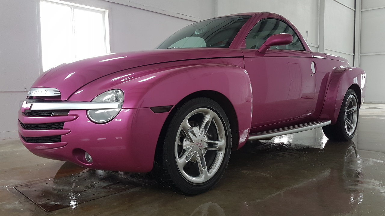 30879e679e18 hd 2004 chevrolet ssr custom painted