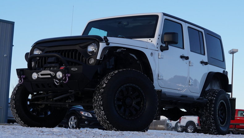 2016 Jeep Wrangler Unlimited LIFTED 4dr SAHARA 4WD for ...
