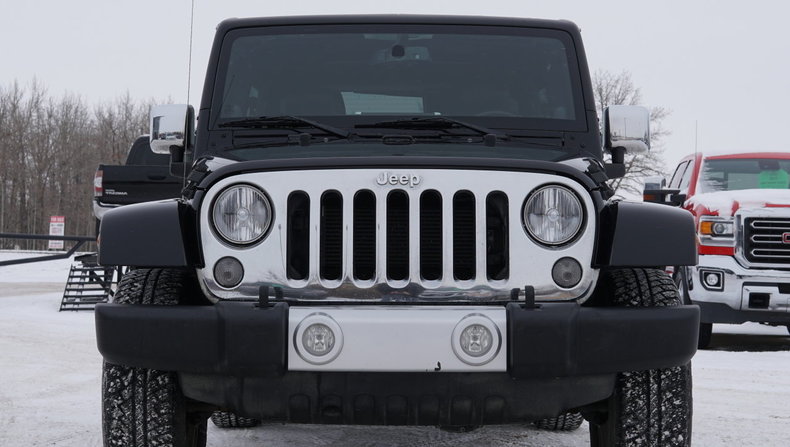 5610b635d02a low res 2014 jeep wrangler unlimited 4wd 4dr sahara