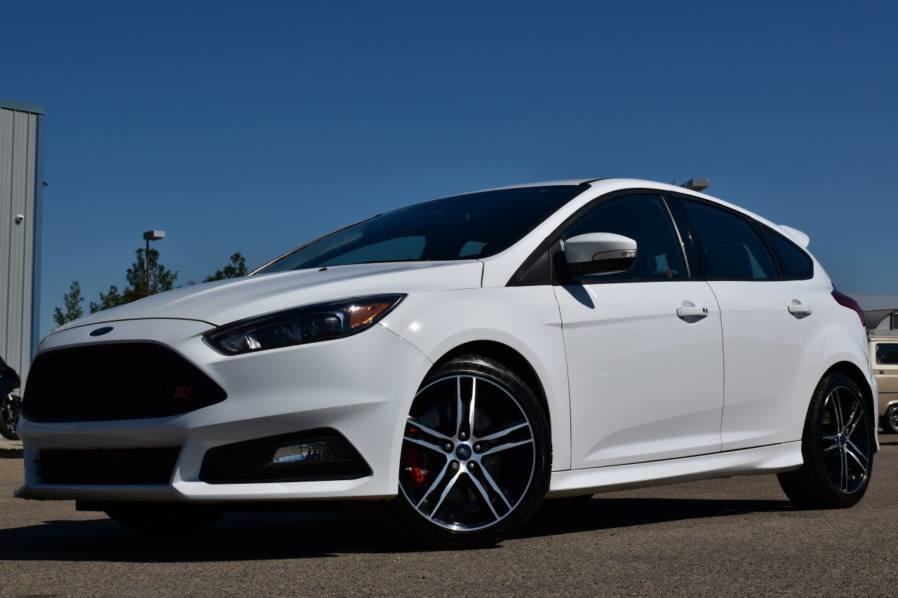 86146b0980d6 hd 2016 ford focus st hatchback