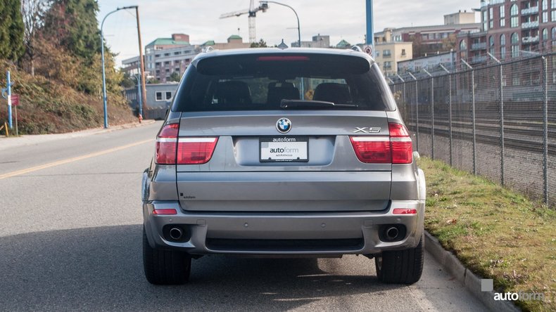 2010 BMW X5 30i M-Sport