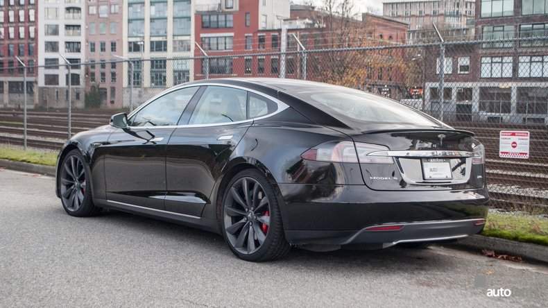 10874850e6ee7 low res 2014 tesla model s