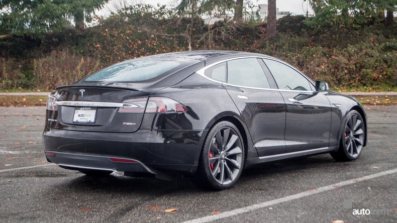 10965842c21be low res 2015 tesla model s p85d